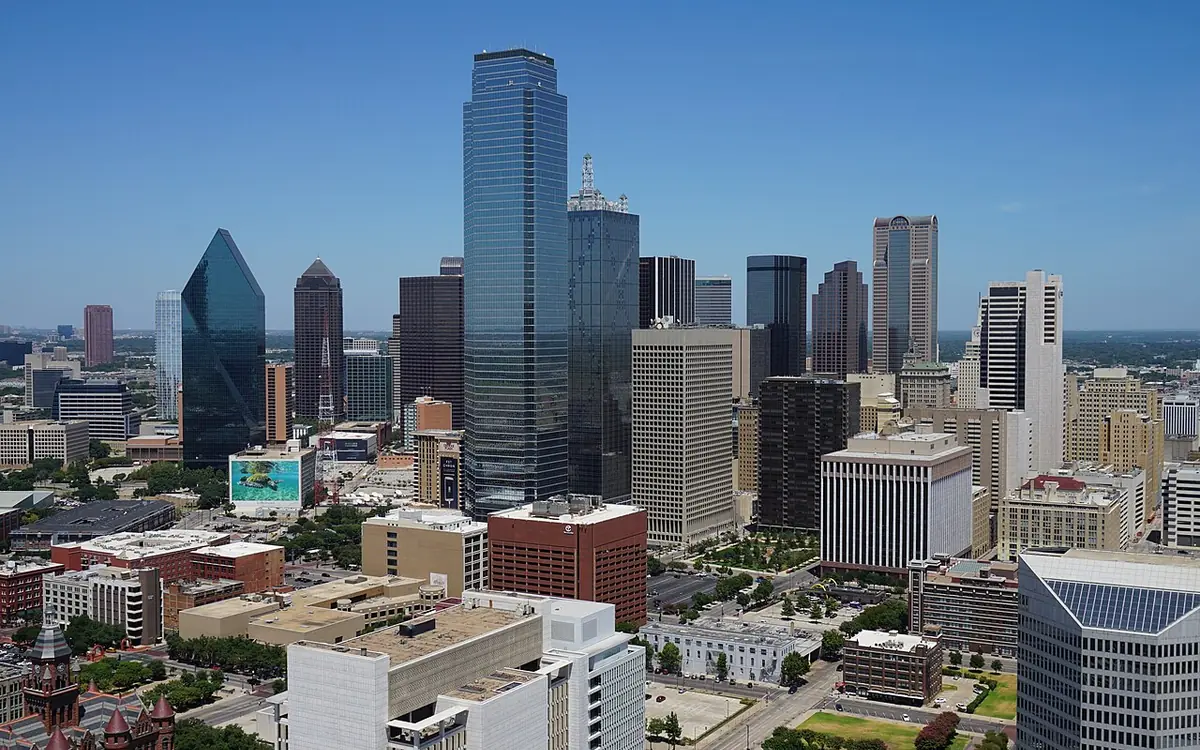Dallas skyline